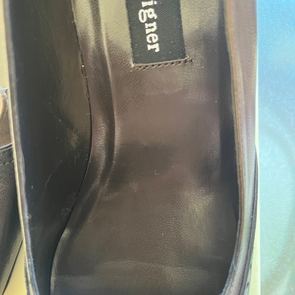 Etienne Aigner two tone chocolate heel - Picture 5 of 10